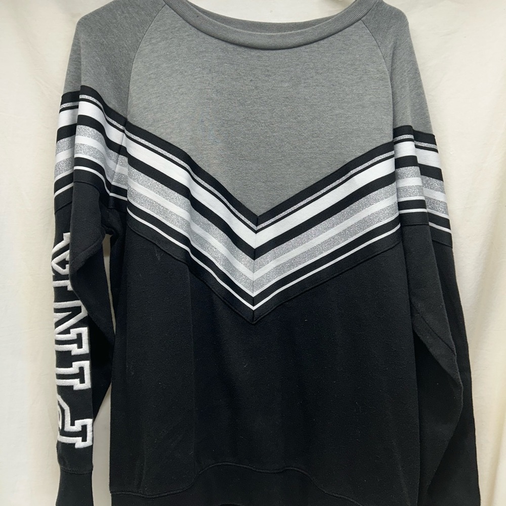 Small PINK black and white long sleeve
